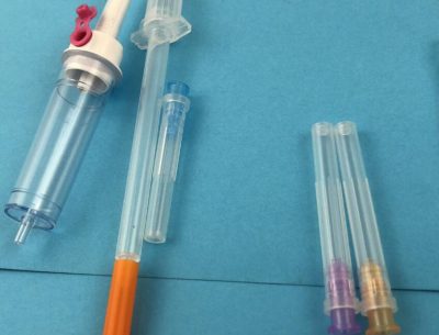 syringe mold and injection molding