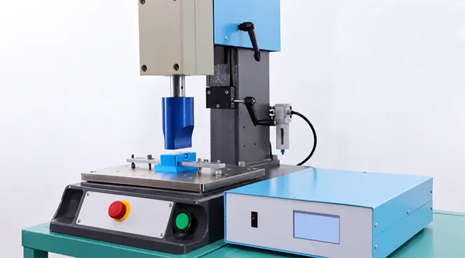 Ultrasonic Welder