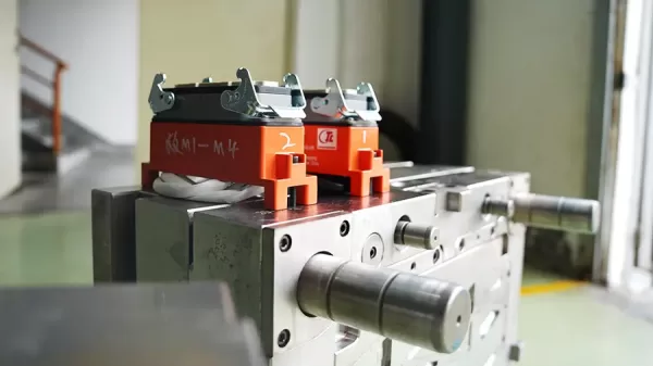 Injection mold manufacturing